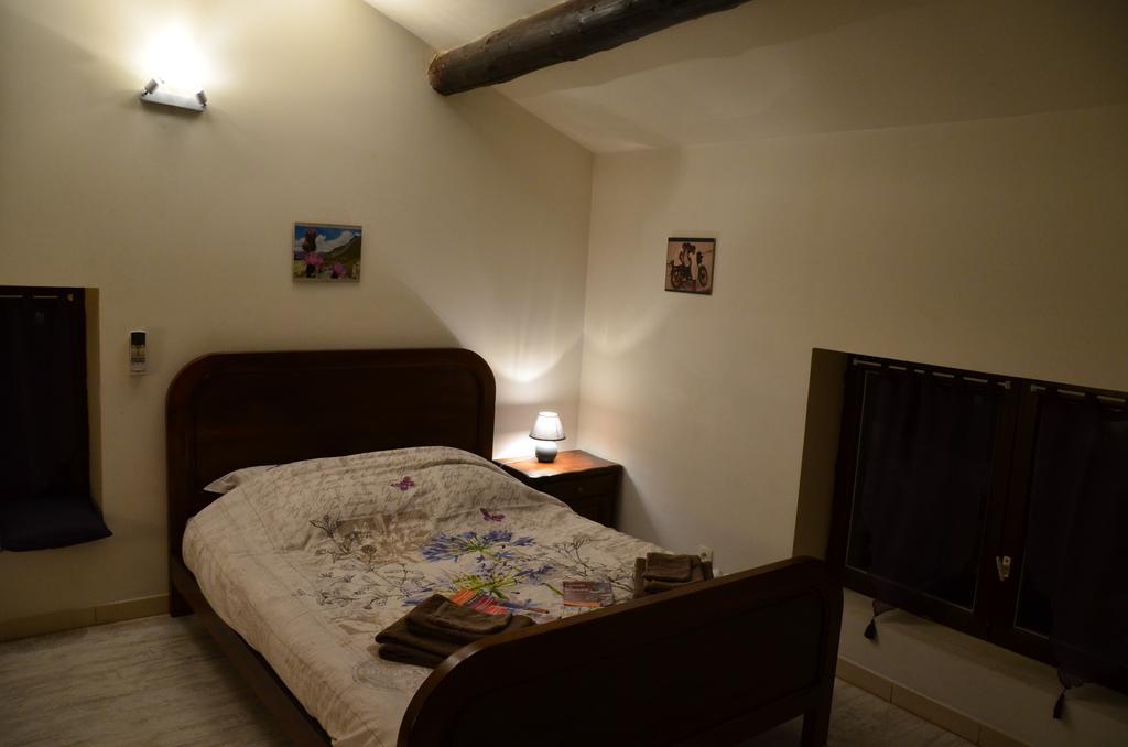 The Chez Toi Hotel Vaison-la-Romaine Ruang foto